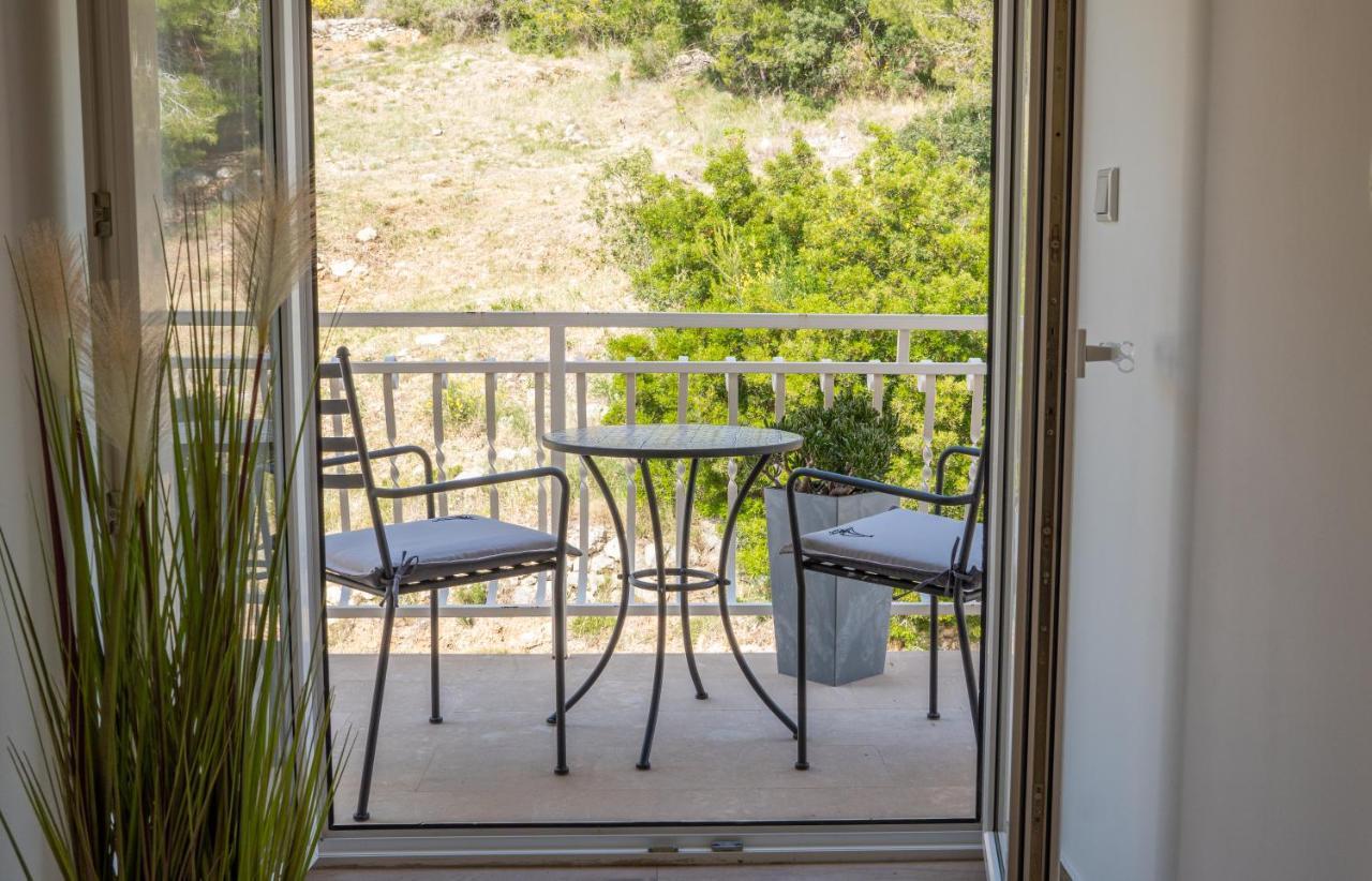 Sea And Mountain View Apartments Duće Zewnętrze zdjęcie